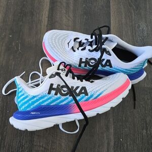 Hoka Mach 5